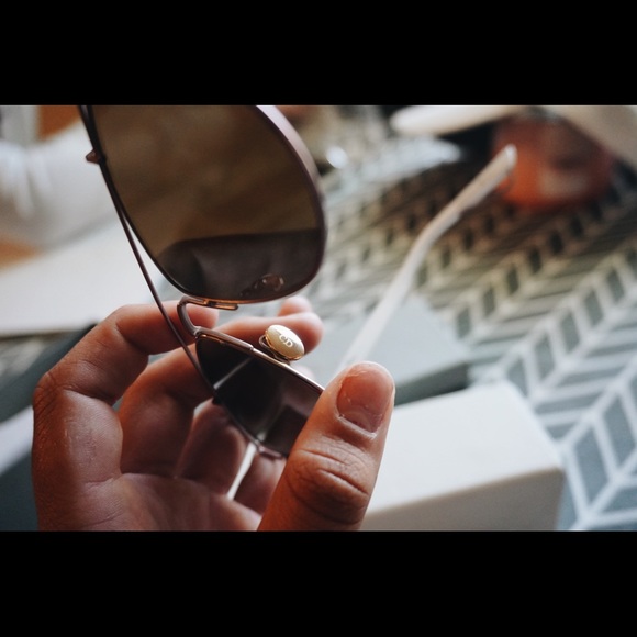 AUTHENTIC CHRISTIAN DIOR SUNGLASSES. - Picture 5 of 7